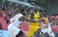 Basketball 2. Bundesliga 22/23: Tigers Tuebingen - Jobstairs Giessen