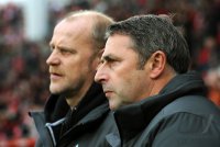 1. Fussball Bundesliga: (v. li.) Trainer Thomas Schaaf mit Manager Klaus Allofs (SV Werder Bremen)