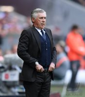 Fussball 1. Bundesliga Saison 16/17: FC Bayern Muenchen - 1. FC Koeln