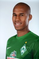 Fussball 1. Bundesliga, Saison 2012/2013, Werder Bremen: Theodor Gebre Selassie im exklusiven Pressefoto ULMER Fotoshooting