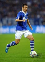 Fussball: Europa League, Saison 2011/2012: Schalke, HOEGER am Ball