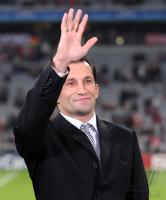 FUSSBALL  International CHL 09/10  Hasan Salihamidzic (Juve)