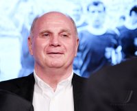 Fussball 1. Bundesliga Saison 18/19: Praesident Uli Hoeness (FC Bayern Muenchen)