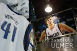 Basketball NBA  Mavericks  vs. Lakers; Fanshop Nowitzki Trikots