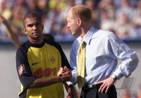 Trainer Sammer und Amoroso bei seiner Auswechslung