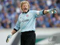 Fussball 1. Bundesliga: Schalke - Bayern, KAHN sauer
