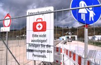 Corona Teststelle Tuebingen: Corona-Drive-In auf dem Tuebinger Festplatz