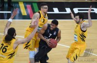 Basketball 1. Bundesliga 16/17 Hauptrunde: Walter Tigers Tuebingen -  Telekom Baskets Bonn