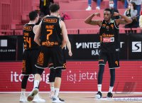 Basketball 2. Bundesliga 2021/2022: Tigers Tuebingen - wiha Panthers Schwenningen