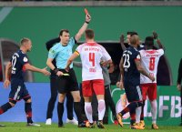 Fussball  DFB Pokal  2. Runde  Saison 17/18: RB Leipzig - FC Bayern Muenchen