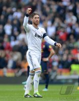 FUSSBALL Primera Division 2012/2013: JUBEL Sergio Ramos (Real Madrid)