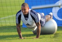 Fussball 1. Bundesliga 11/12: FC Schalke Training in Doha