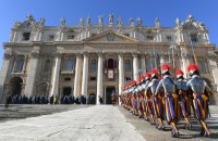 Rom; Papst Franziskus I. spricht den Urbi Et Orbi Segen