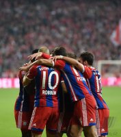 Fussball 1. Bundesliga Saison 14/15: FC Bayern Muenchen - Borussia Dortmund