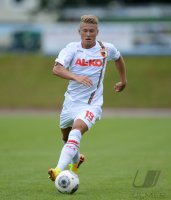 FUSSBALL 1. Bundesliga 2013/2014: Matthias Ostrzolek (FC Augsburg)