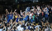 Fussball Champions League Finale: Inter TEAMFOTO mit Pokal