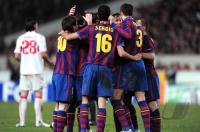 FUSSBALL  International CHL 09/10 : (v. li., JUBEL Barca)   Lionel Messi , Sergio Busquets  , Gerard Pique Bernabeu