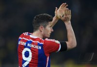 Fussball 1. Bundesliga Saison 14/15: FC Bayern Muenchen - Borussia Dortmund