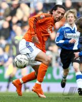 Fussball 1. Bundesliga: Schalke, KURANYI Einzelaktion