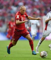 Fussball 1. Bundesliga Saison 15/16: FC Bayern Muenchen - Bayer 04 Leverkusen