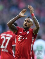 Fussball 1. Bundesliga Saison 16/17: FC Bayern Muenchen - VfL Wolfsburg