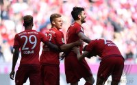 Fussball 1. Bundesliga  Saison 2015/2016: FC Bayern Muenchen - Borussia Moenchengladbach