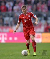 Fussball  1. Bundesliga  13/14: Bastian Schweinsteiger (FC Bayern Muenchen)