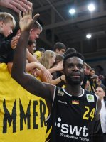 Basketball 2. Bundesliga  19/20: Tigers Tuebingen - Team Ehingen Urspring