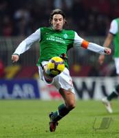 FUSSBALL, 1. BUNDESLIGA, 23. Spieltag: Bremen, FRINGS Einzelaktion