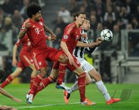 FUSSBALL INTERNATIONAL CHL VIERTELFINALE 12/13: Juventus Turin - FC Bayern Muenchen