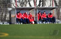 Fussball B - Junioren Bundesliga:  Trainer Stephan Beckenbauer auf der Bank (FCB)