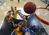 Basketball 1. Bundesliga 2012/2013:  Walter Tigers Tuebingen - Fraport Skyliners Frankfurt