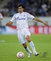 Fussball 1. Bundesliga  Saison 2010/2011  Raul (FC Schalke 04)