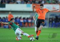 FUSSBALL INTERNATIONAL: Holland - Mexiko