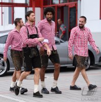 Fussball 1. Bundesliga 14/15: Xabi Alonso (FC Bayern Muenchen)