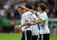 FUSSBALL INTERNATIONAL: Bastian SCHWEINSTEIGER, Thomas MUELLER (v. li., Deutschland)