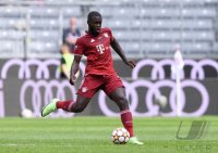 Fussball Audi Football Summit 2021 FC Bayern Muenchen - SSC Neapel