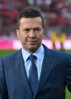 Fussball 1. Bundesliga Saison 15/16: FC Bayern Muenchen - Borussia Dortmund