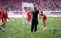 Fussball 1. Bundesliga 25/26: FC Bayern Muenchen 35. Deutschen Meisterschaft