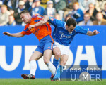 Fussball 1. Bundesliga: Bochum - Schalke, Zweikampf