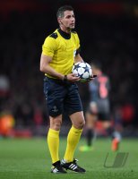 Fussball CHL 16/17 Achtelfinale: FC Bayern Muenchen - Arsenal London