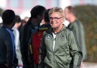 Fussball Training Deutsche Nationalmannschaft: DFB Chefscout Urs Siegenthaler (Schweiz)
