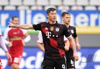 Fussball 1. Bundesliga Saison 20/21: SC Freiburg - FC Bayern Muenchen