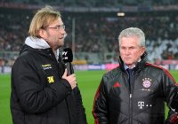 Fussball 1. Bundesliga, Saison 2011/2012: Trainer Juergen Klopp (li, Borussia Dortmund) mit Trainer Jupp Heynckes  (FC Bayern Muenchen)