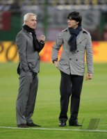 FUSSBALL INTERNATIONAL: Deutschland - Holland