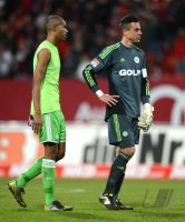 Fussball 1. Bundesliga, Saison 2012/2013: Naldo mit Torwart Diego Benaglio (v. li., VfL Wolfsburg)