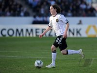 Fussball: International Saison 2010/2011: Deutschland U21, RUDY am Ball