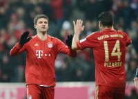 FUSSBALL  1. BUNDESLIGA  Saison 2012/2013:  JUBEL FC Bayern Muenchen