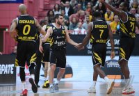 Basketball 1. Bundesliga 17/18 Hauptrunde: Walter Tigers Tuebingen - Telekom Baskets Bonn