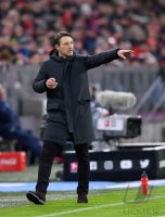 Fussball 1. Bundesliga Saison 18/19: FC Bayern Muenchen - FC Schalke 04